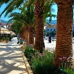 Apartman Ana Lotre *