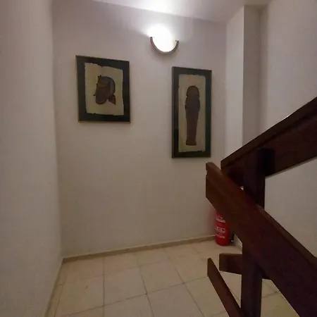 Ana Lotre Apartment