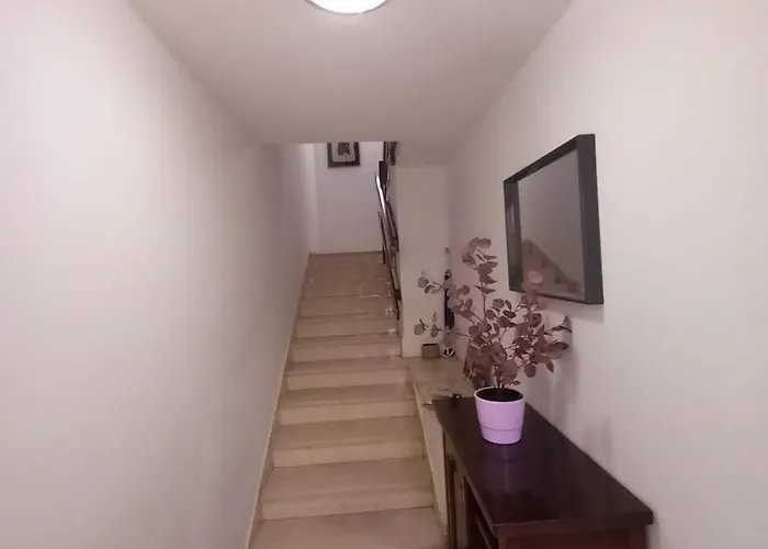 Ana Lotre Apartment *